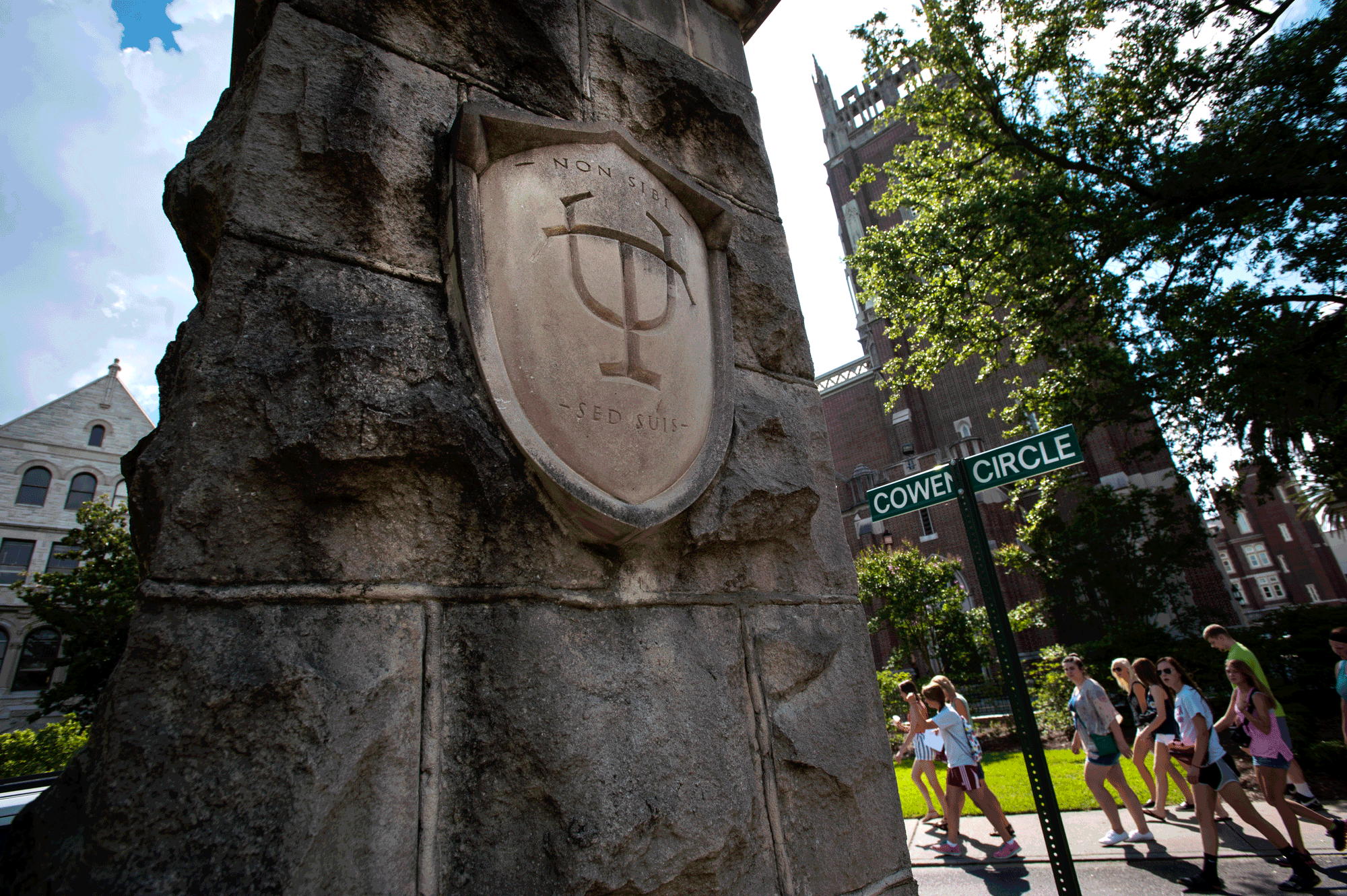 Image of the Tulane Shield on a stone pillar.